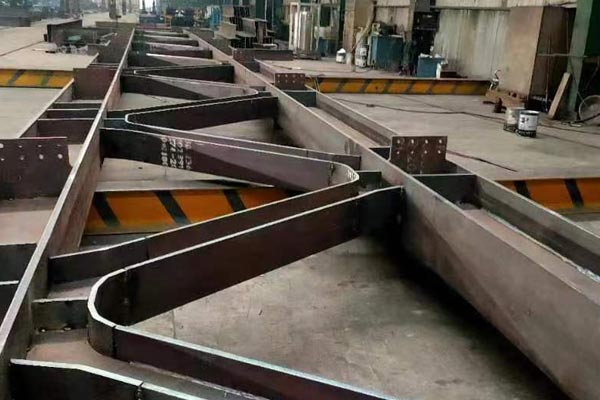 長(zhǎng)春彩鋼瓦翻新